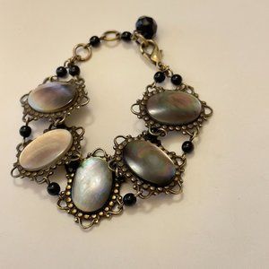 Vintage Romantic Style Mother of Pearl Link Bracelet